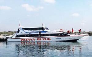 fast boat ro nusa penida from sanur with wijaya buyuk